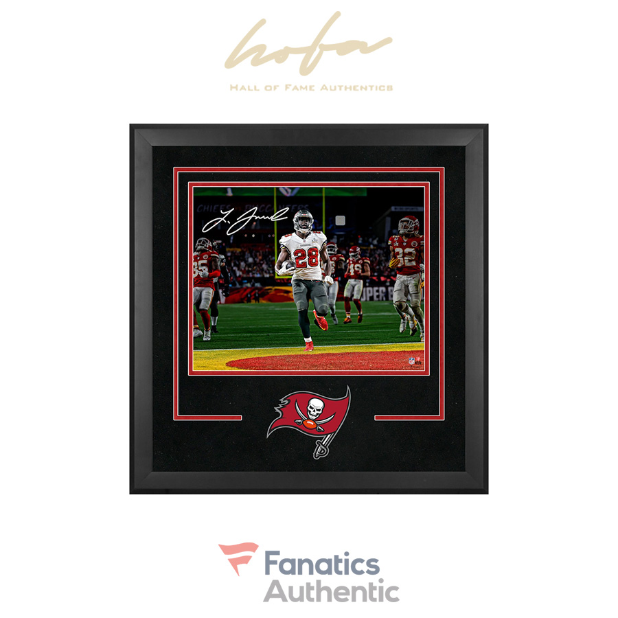 Leonard_Fournette_Tampa_Bay_Buccaneers_Deluxe_Framed_Autographed_16_x_20_Super_Bowl_LV_Champions_Super_Bowl_LV_Action_Photograph_4211503_1.jpg
