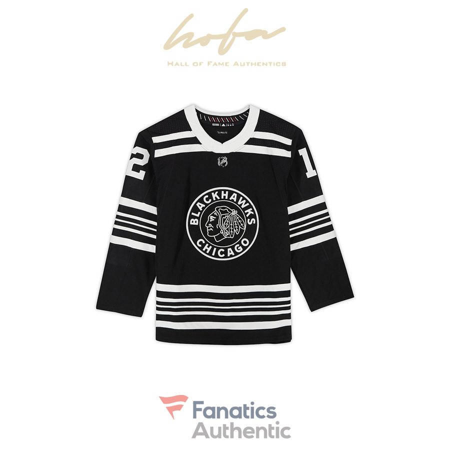 alex_debrincat_chicago_blackhawks_autographed_black_alternate_adidas_authentic_jersey_4147942_3.jpg
