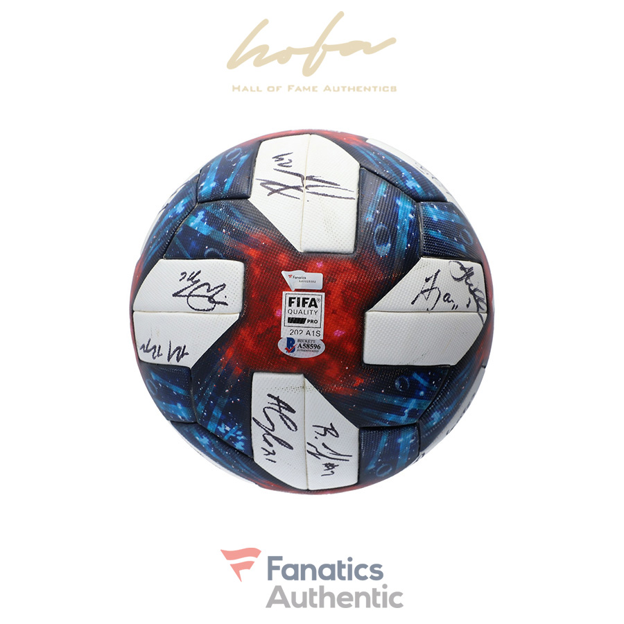 columbus_crew_sc_autographed_match_used_soccer_ball_from_the_2019_mls_season_with_20_signatures_3959940_5.jpg