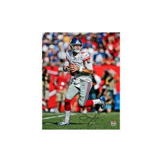 Daniel Jones New York Giants Autographed 8'' x 10'' Vertical Photograph