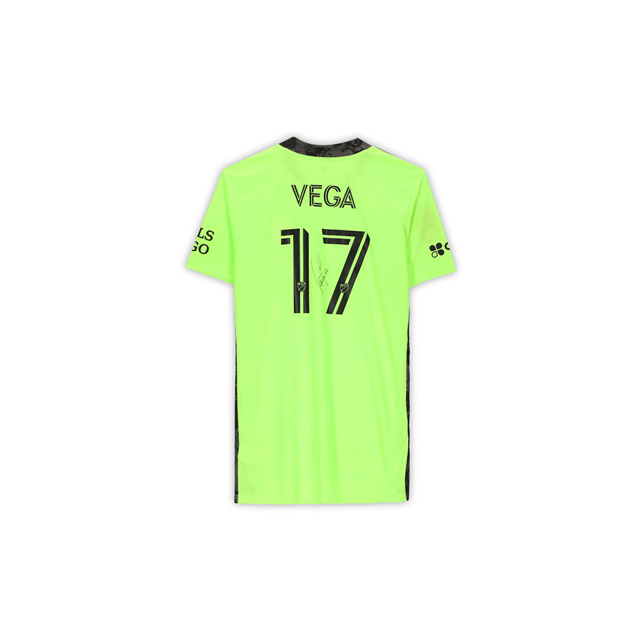 daniel_vega_san_jose_earthquakes_autographed_match_used_17_green_jersey_from_the_2020_mls_season_4173456_1.jpg