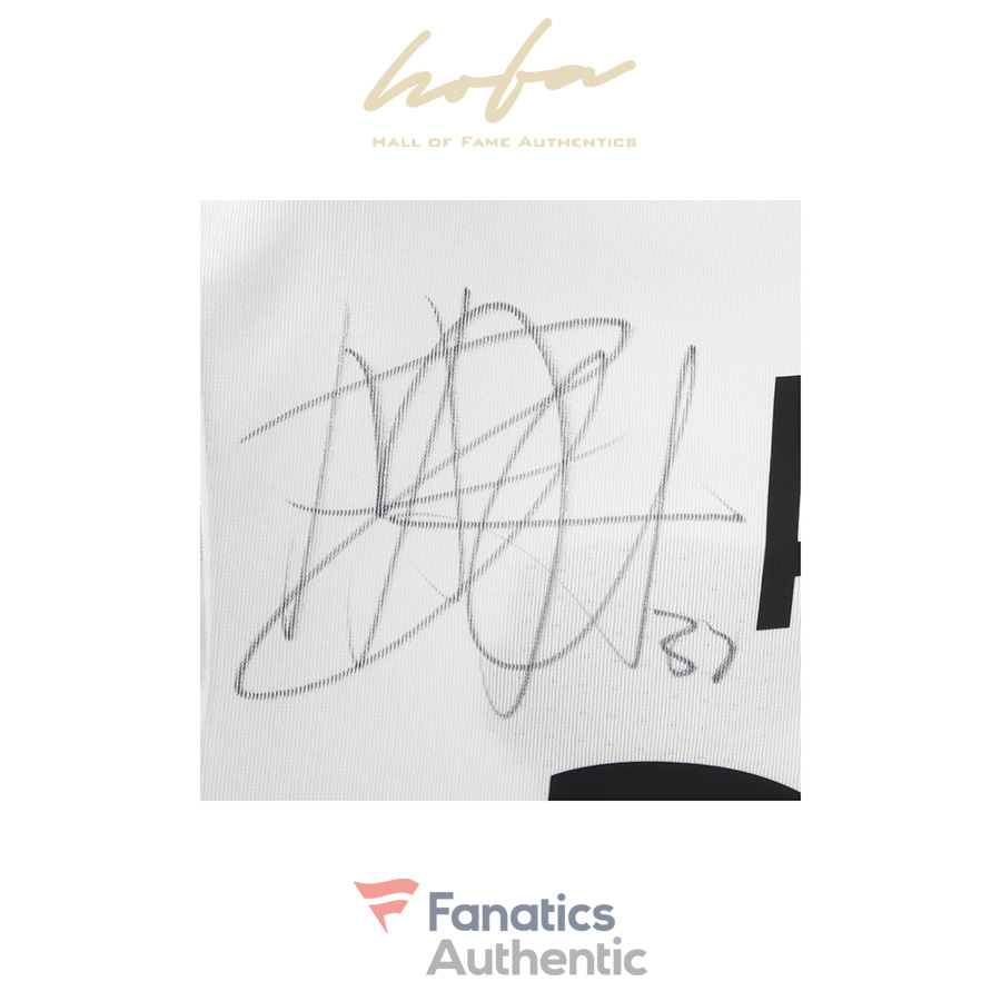 michael_azira_montreal_impact_autographed_match_used_white_32_jersey_vs_toronto_fc_on_august_26_2018_3424696_3.jpg