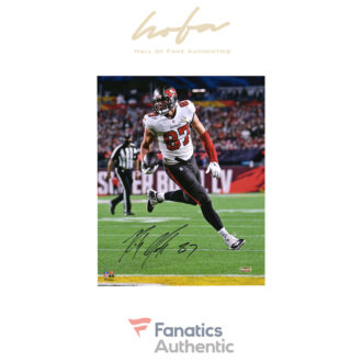 Rob Gronkowski Tampa Bay Buccaneers Autographed 16" x 20" Super Bowl LV Running Photograph