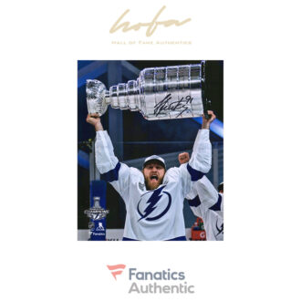 Steven Stamkos Tampa Bay Lightning Autographed 8" x 10" 2020 Stanley Cup Champions Raising Cup Photograph
